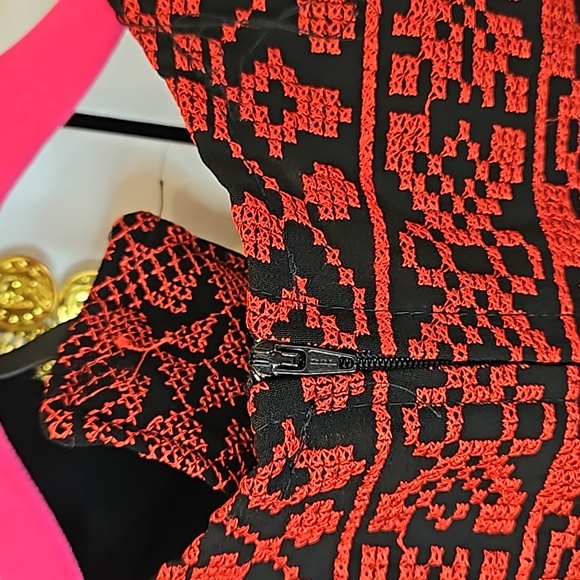 Jordanian Embroidered Thoub Toddler Cultural Dress 2T with Headband - Picture 4 of 6